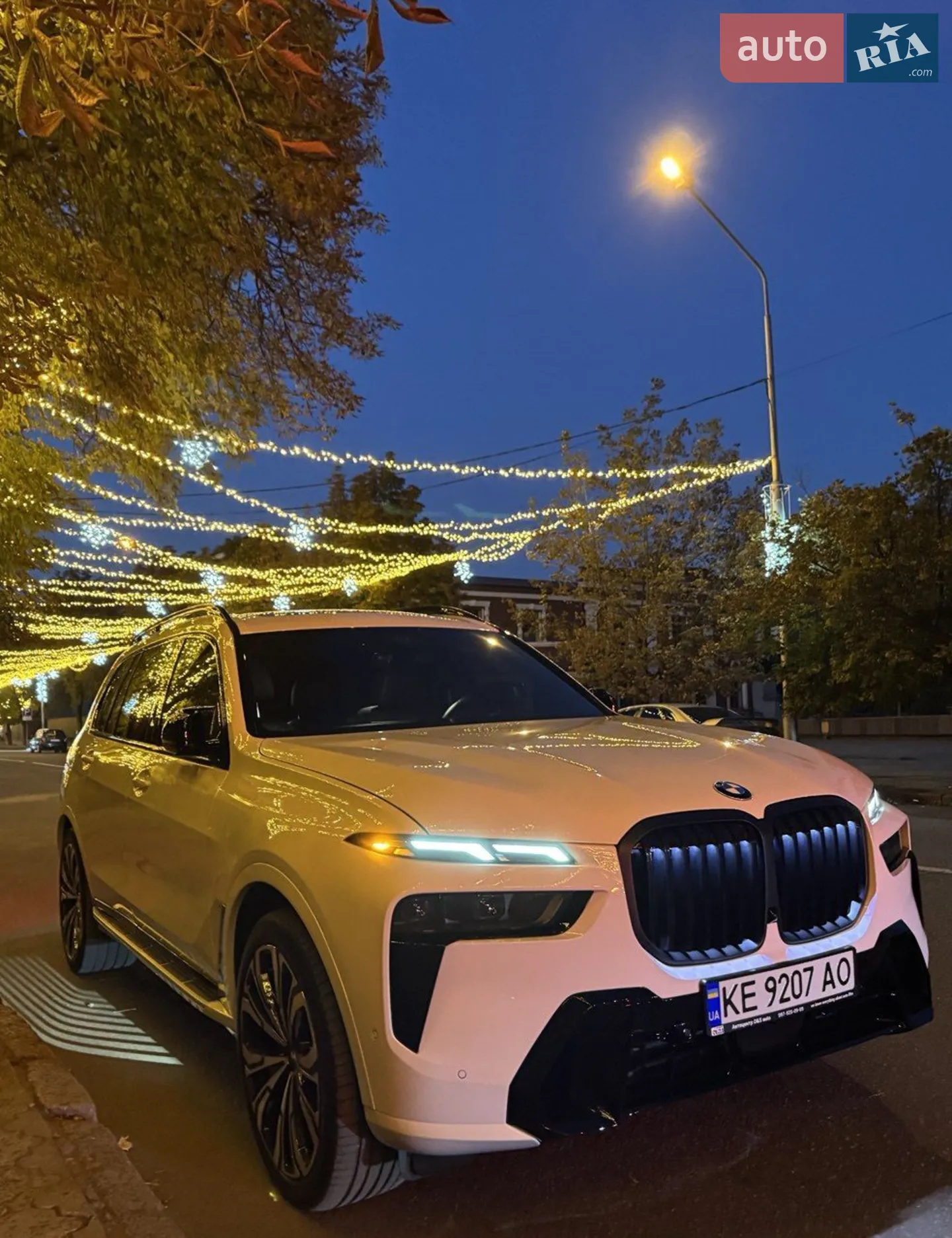 2023 BMW X7 - мініатюра 3