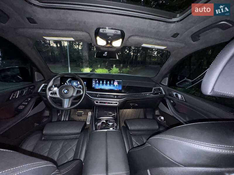 Внедорожник / Кроссовер BMW X7 2023 в Кривом Роге