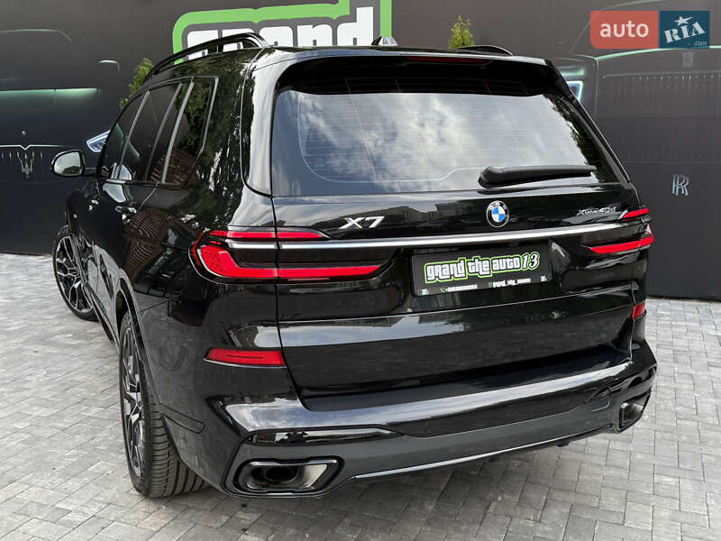 Внедорожник / Кроссовер BMW X7 2022 в Киеве