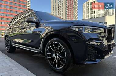 Внедорожник / Кроссовер BMW X7 2020 в Киеве