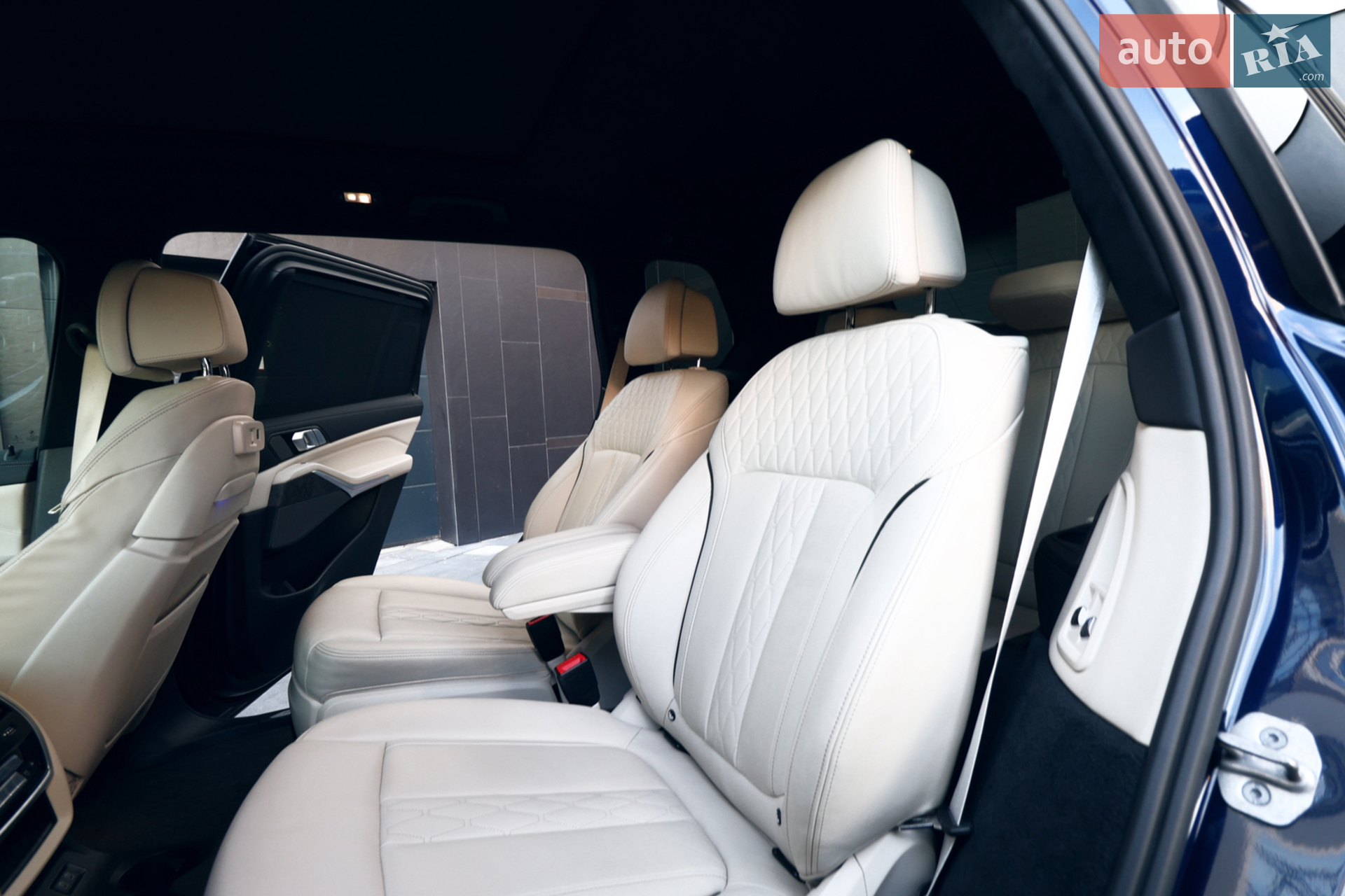 2020 BMW X7 - мініатюра 15