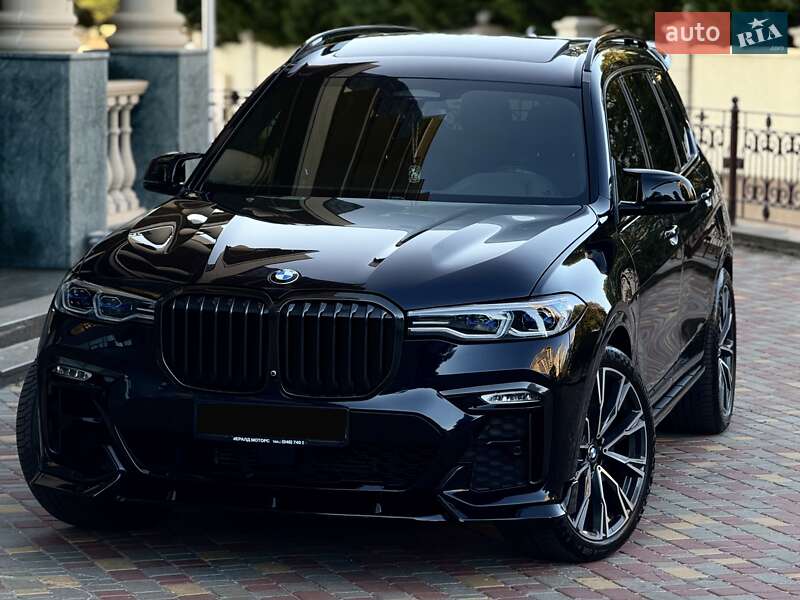 BMW X7 2021