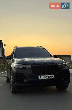 Позашляховик / Кросовер BMW X7 2022 в Дніпрі