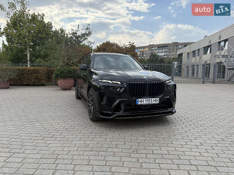 Внедорожник / Кроссовер BMW X7 2024 в Кривом Роге