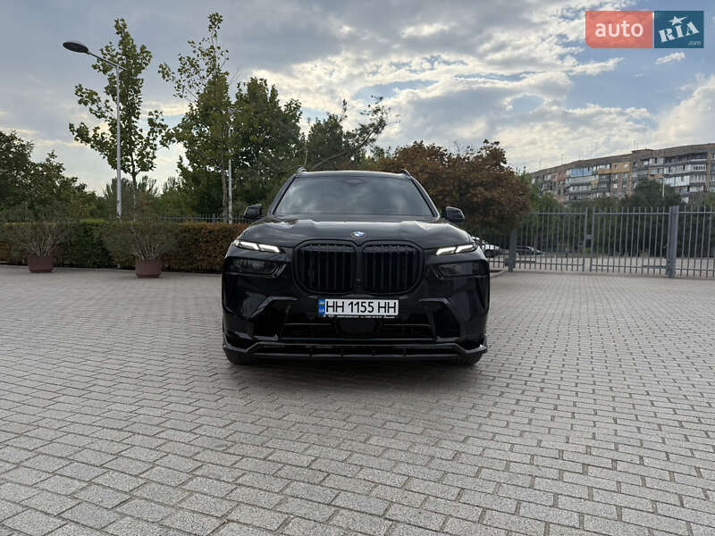 Внедорожник / Кроссовер BMW X7 2024 в Кривом Роге