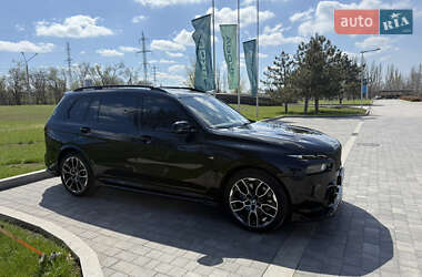 Внедорожник / Кроссовер BMW X7 2024 в 