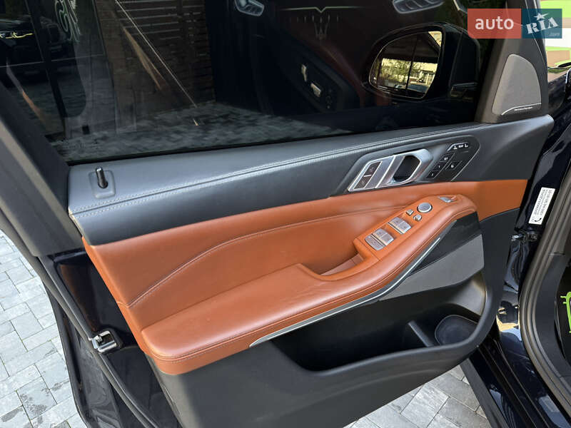 Внедорожник / Кроссовер BMW X7 2020 в Киеве