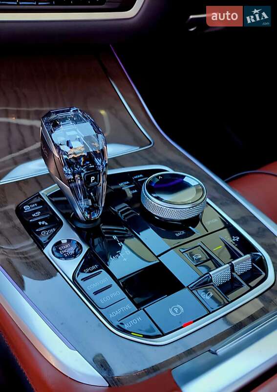 Внедорожник / Кроссовер BMW X7 2019 в Киеве
