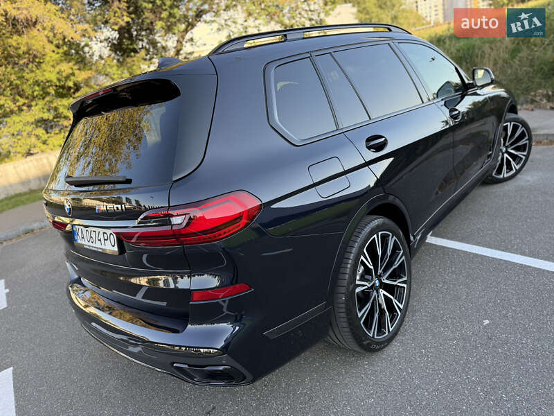 Внедорожник / Кроссовер BMW X7 2021 в Киеве