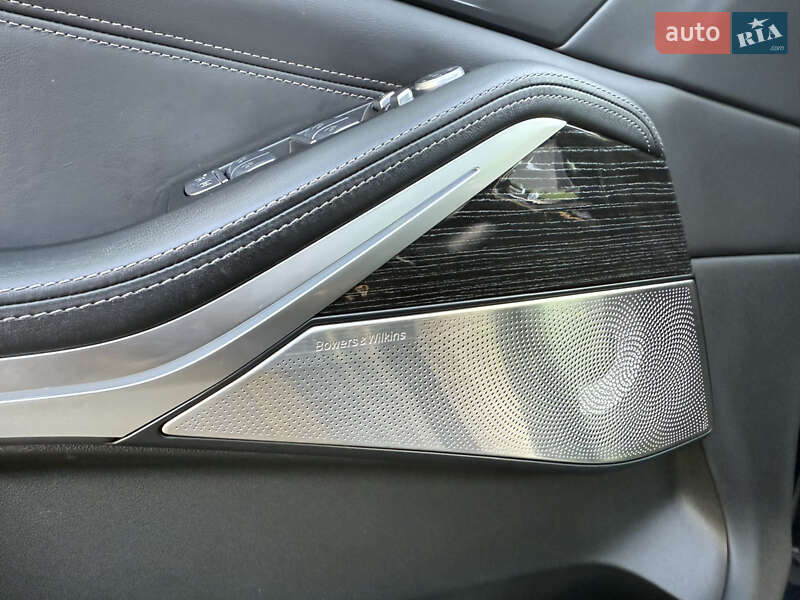 Внедорожник / Кроссовер BMW X7 2021 в Киеве