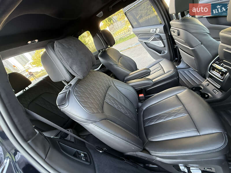 Внедорожник / Кроссовер BMW X7 2021 в Киеве