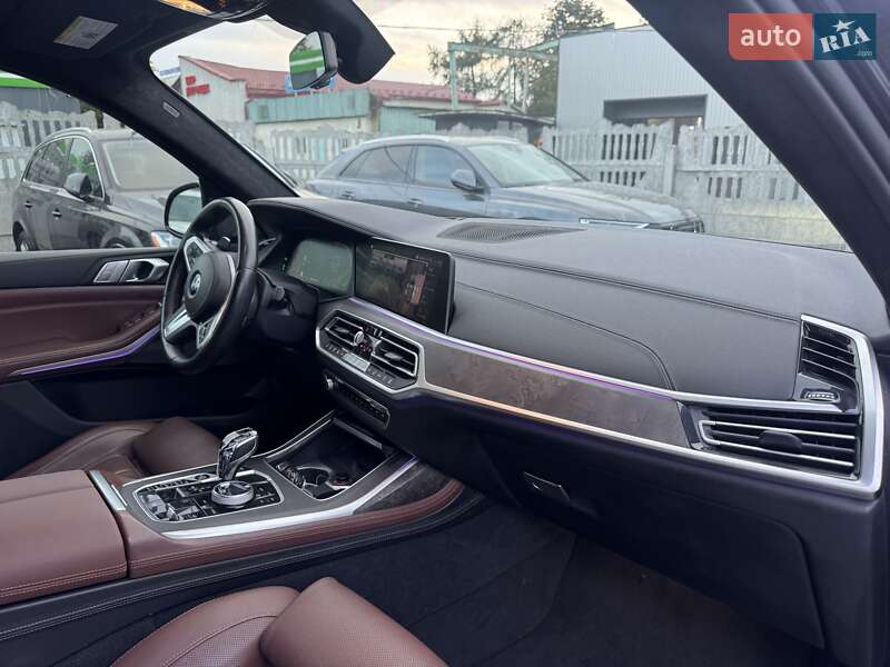 Позашляховик / Кросовер BMW X7 2020 в Тернополі