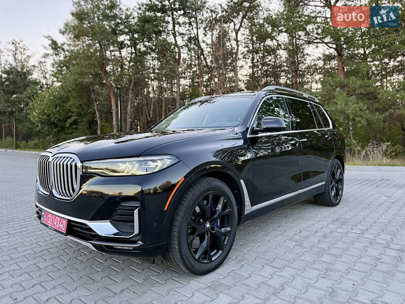 Внедорожник / Кроссовер BMW X7 2020 в Днепре
