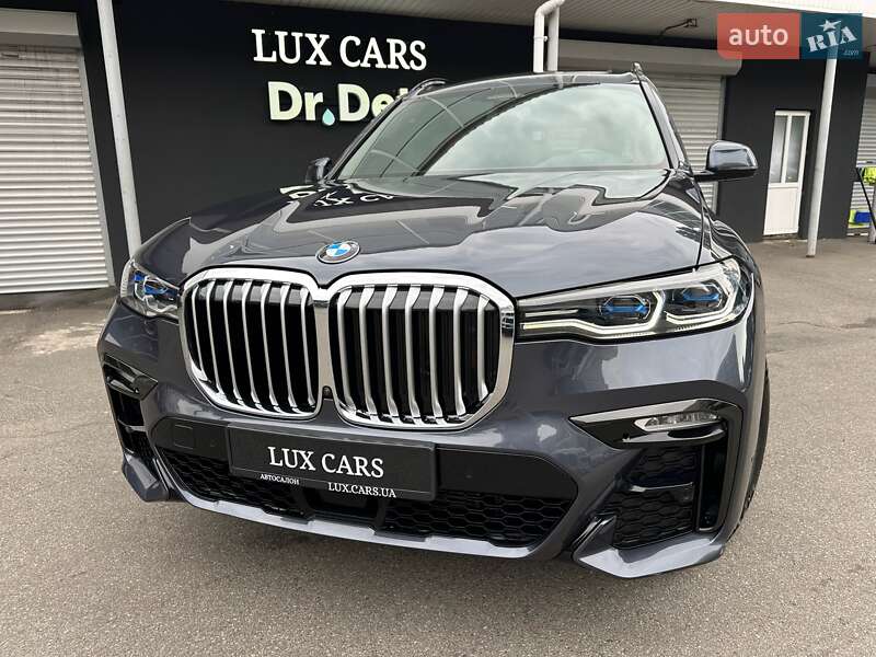Внедорожник / Кроссовер BMW X7 2020 в Киеве