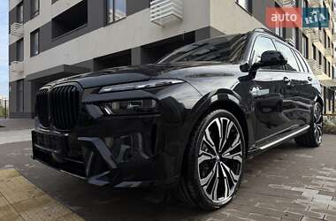 Внедорожник / Кроссовер BMW X7 2023 в Киеве