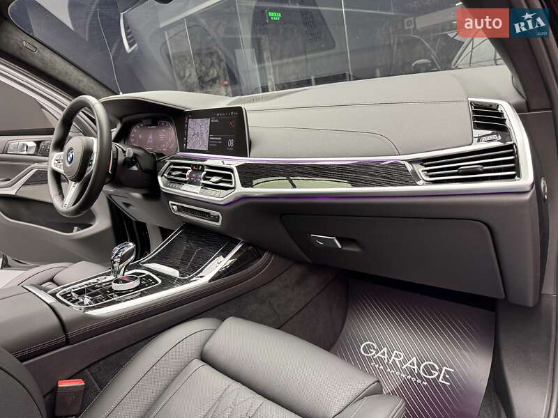 Позашляховик / Кросовер BMW X7 2021 в Києві