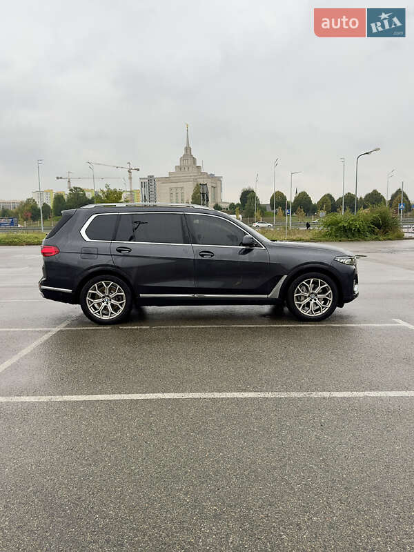 Внедорожник / Кроссовер BMW X7 2021 в Киеве фото 4 Внедорожник / Кроссовер BMW X7 2021 в Киеве