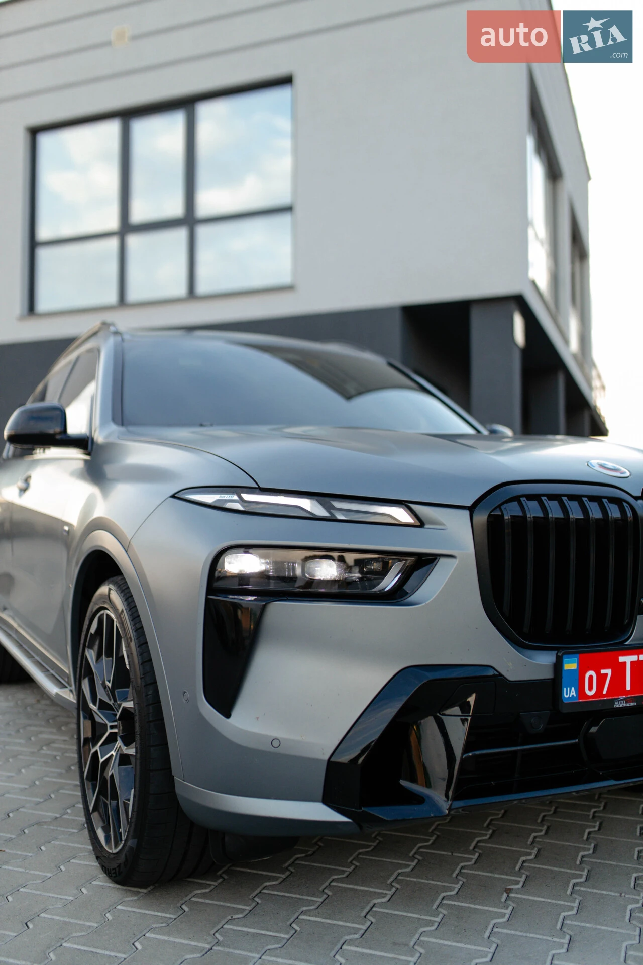 2023 BMW X7 - мініатюра 32