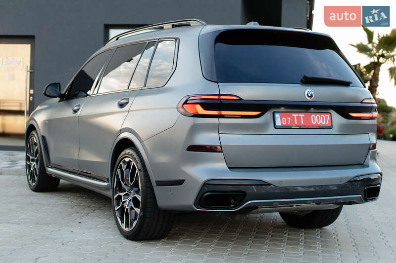 Внедорожник / Кроссовер BMW X7 2023 в Мукачево