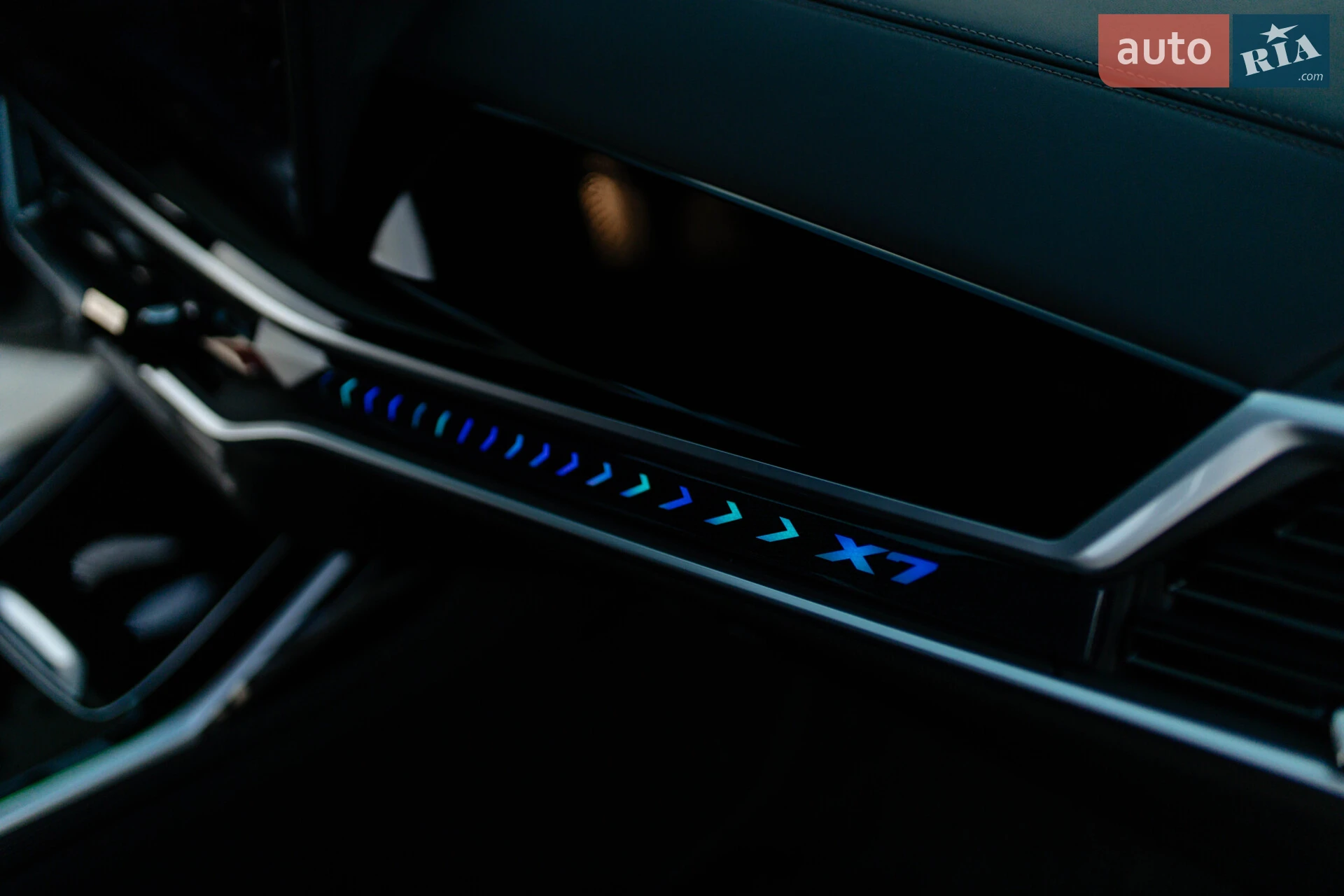 2023 BMW X7 - мініатюра 68