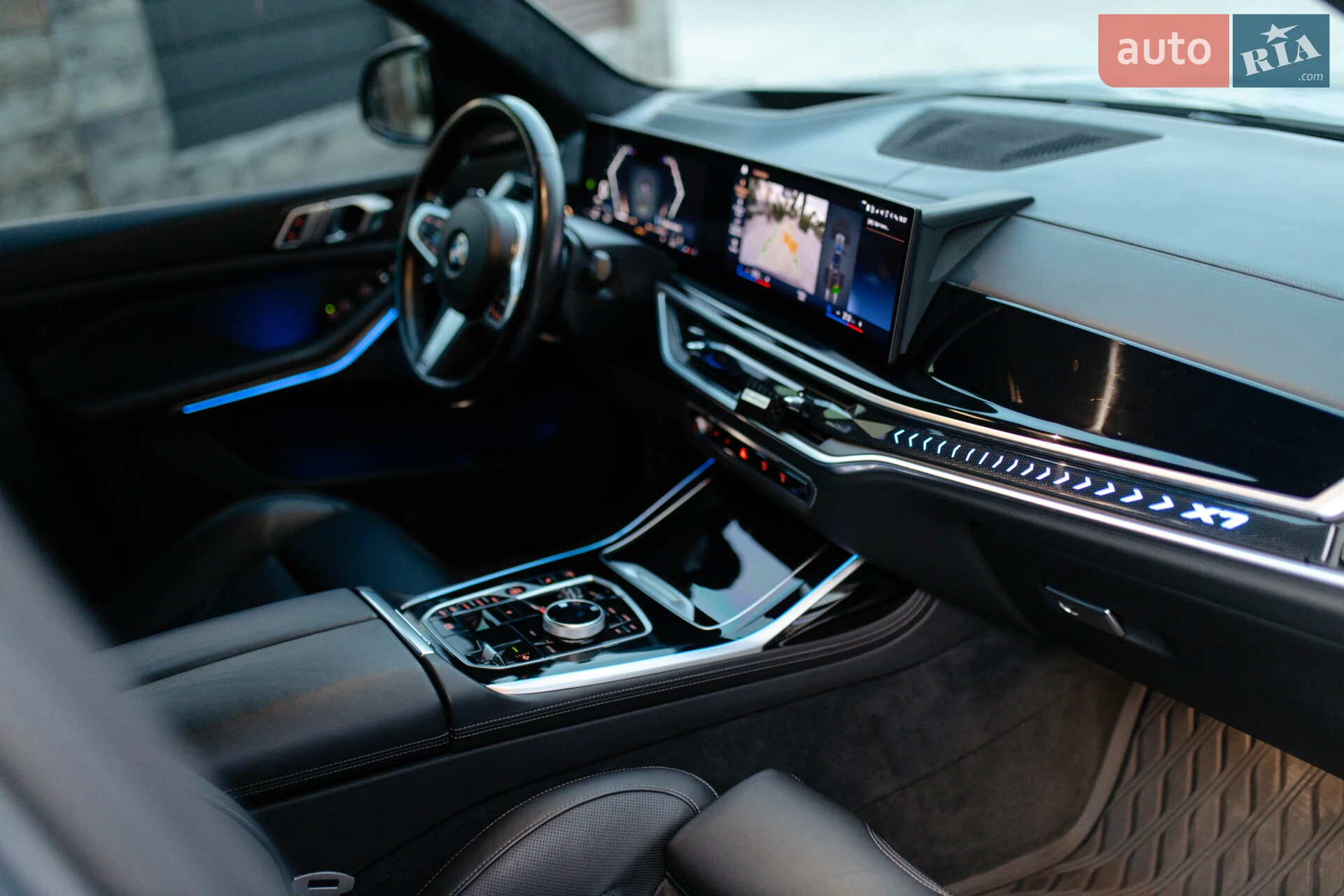 2023 BMW X7 - мініатюра 186
