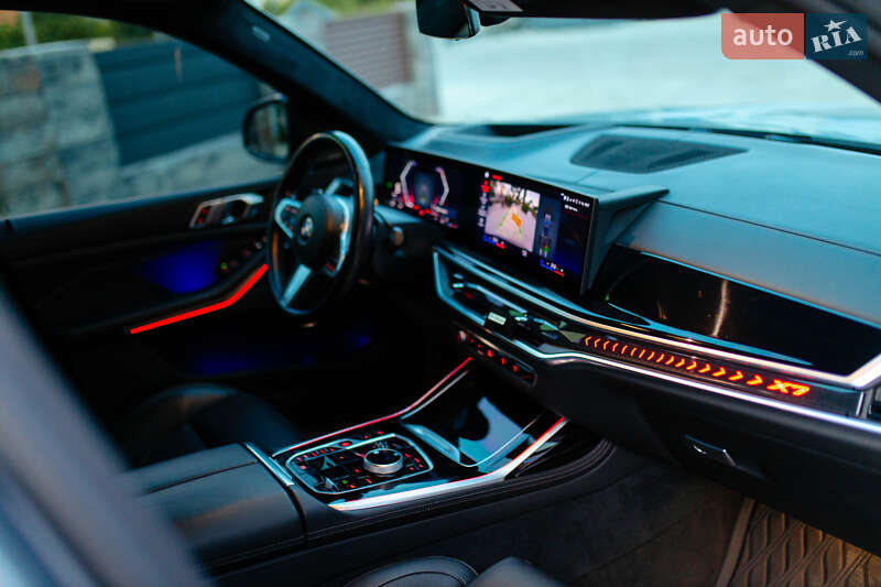 Внедорожник / Кроссовер BMW X7 2023 в Мукачево
