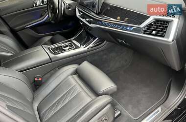 Внедорожник / Кроссовер BMW X7 2023 в 
