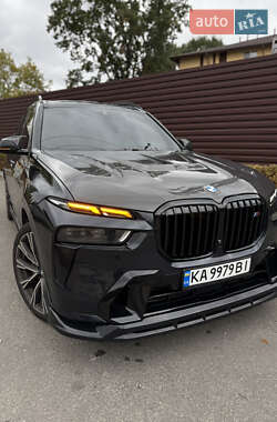 Внедорожник / Кроссовер BMW X7 2022 в Киеве
