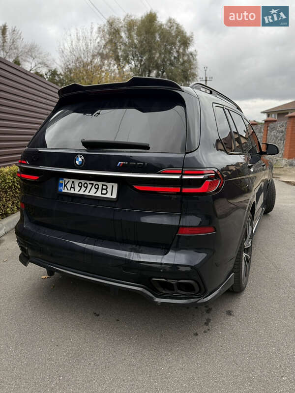 Внедорожник / Кроссовер BMW X7 2022 в Киеве