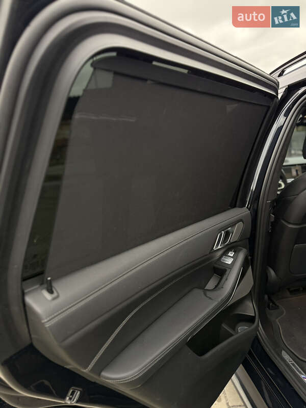 Внедорожник / Кроссовер BMW X7 2022 в Киеве