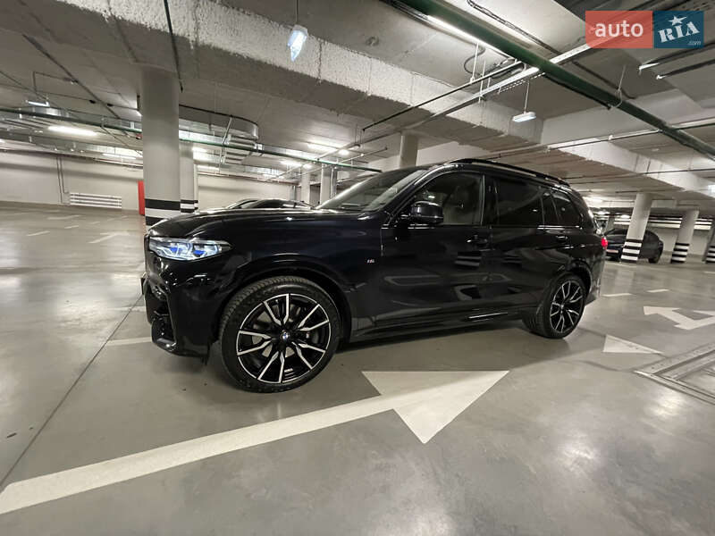 Позашляховик / Кросовер BMW X7 2022 в Києві
