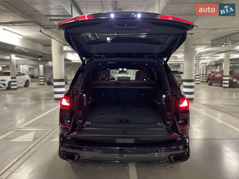 Позашляховик / Кросовер BMW X7 2022 в Києві