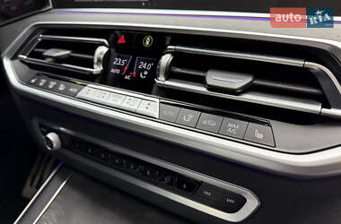 Внедорожник / Кроссовер BMW X7 2022 в 