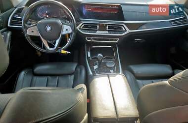 Внедорожник / Кроссовер BMW X7 2021 в 