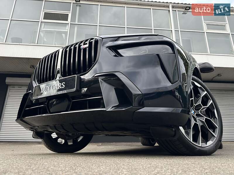 Внедорожник / Кроссовер BMW X7 2022 в Киеве