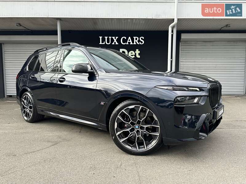Внедорожник / Кроссовер BMW X7 2022 в Киеве
