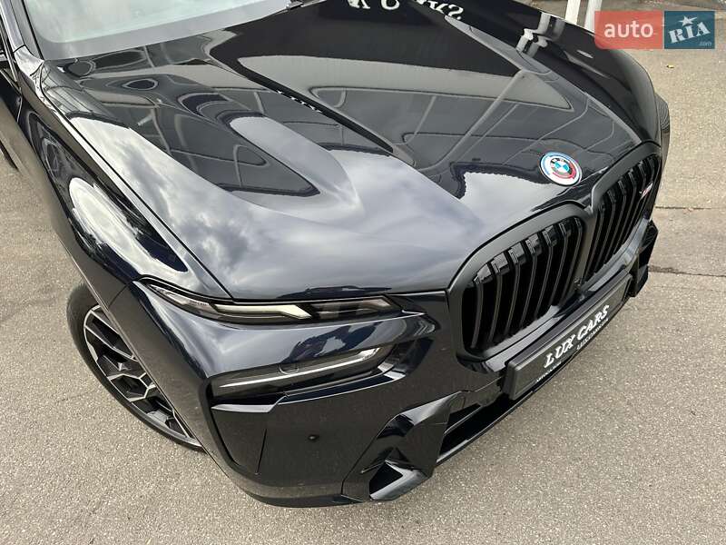 Внедорожник / Кроссовер BMW X7 2022 в Киеве