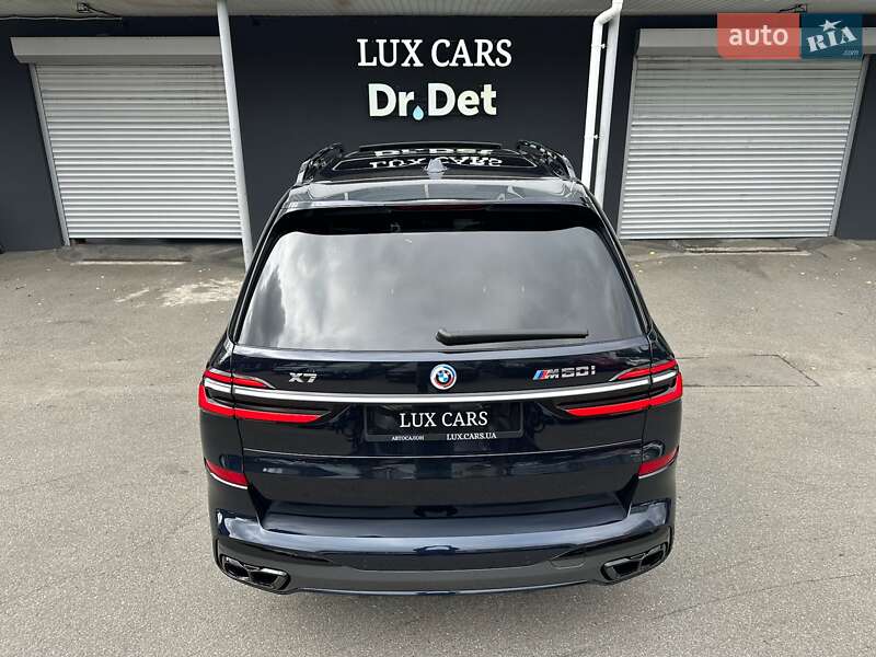 Внедорожник / Кроссовер BMW X7 2022 в Киеве