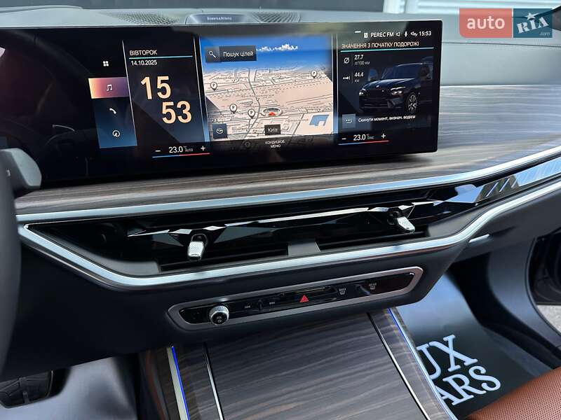 Внедорожник / Кроссовер BMW X7 2022 в Киеве