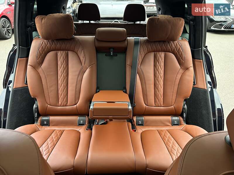 Внедорожник / Кроссовер BMW X7 2022 в Киеве