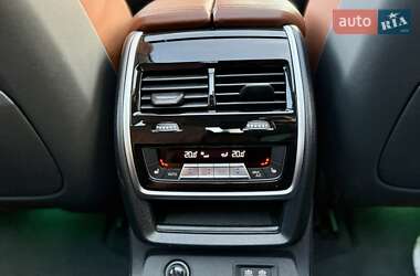 Внедорожник / Кроссовер BMW X7 2020 в 