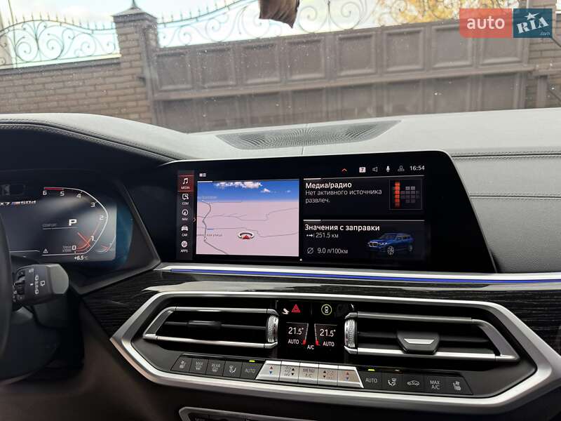 Внедорожник / Кроссовер BMW X7 2020 в Киеве