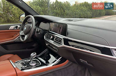Внедорожник / Кроссовер BMW X7 2020 в 
