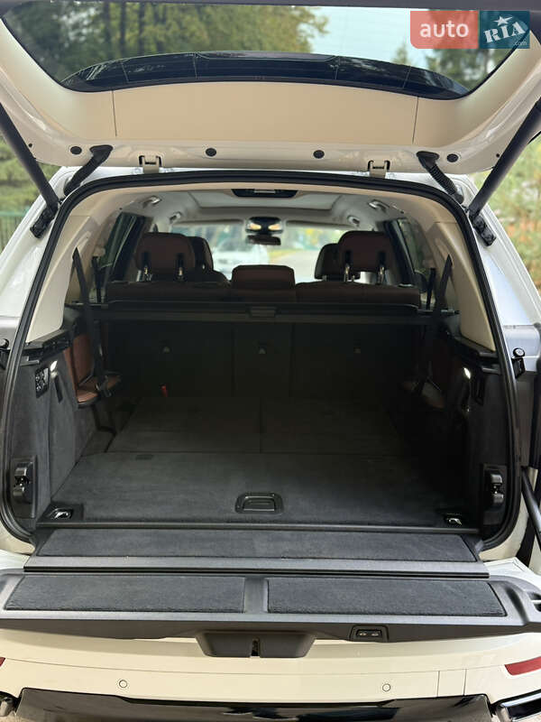 Внедорожник / Кроссовер BMW X7 2023 в Львове