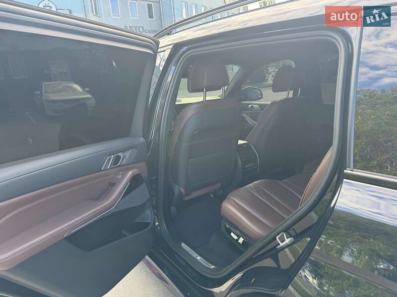 Внедорожник / Кроссовер BMW X7 2019 в Виннице фото 23 Внедорожник / Кроссовер BMW X7 2019 в Виннице