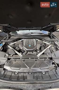 Внедорожник / Кроссовер BMW X7 2021 в 