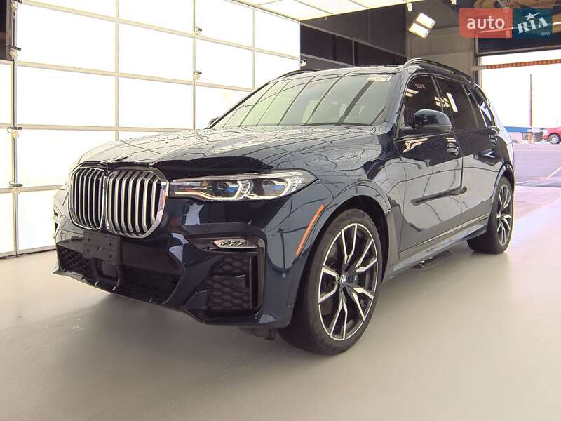 Позашляховик / Кросовер BMW X7 2021 в Києві