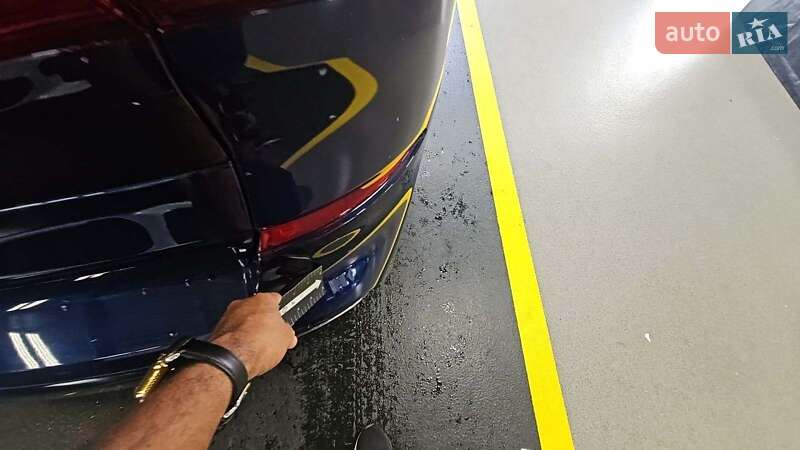 Позашляховик / Кросовер BMW X7 2021 в Києві