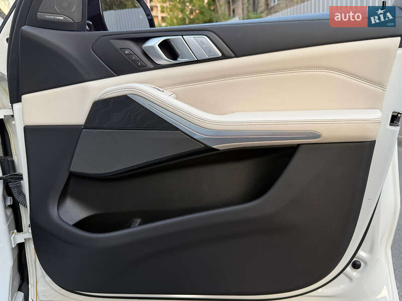 Внедорожник / Кроссовер BMW X7 2020 в Киеве фото 67 Внедорожник / Кроссовер BMW X7 2020 в Киеве