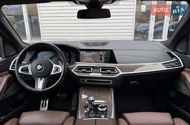 Внедорожник / Кроссовер BMW X7 2021 в 